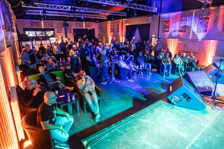 Klicken für Bild in voller Größe